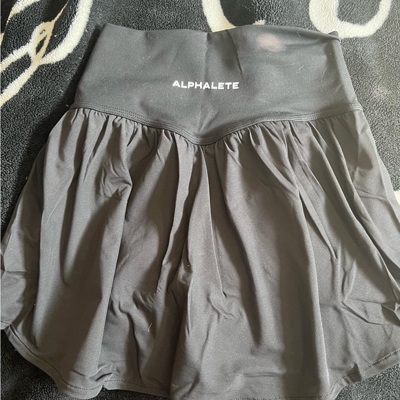 BNWT alphalete skirt - Picture 2 of 2
